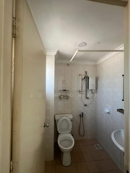 Condominium for Rent at D'aman Crimson - Josh Chai - Bathroom - PropertyGuru.com.my