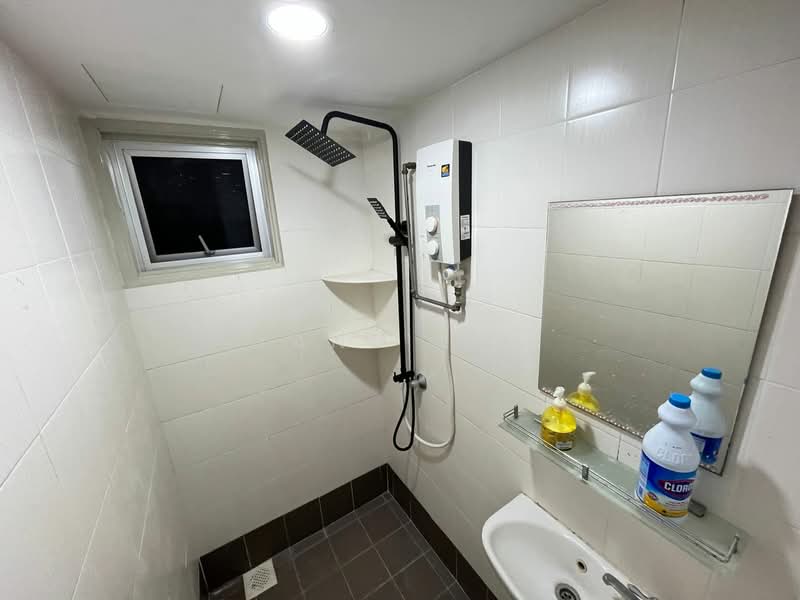 Centrio Avenue untuk Untuk Disewa - RM 1,300 /bulan, Mac 2026 - Bathroom - PropertyGuru.com.my