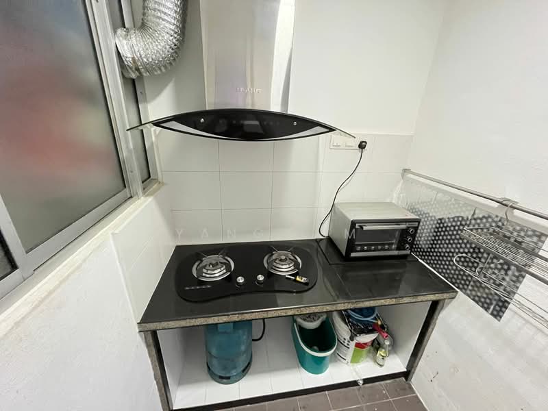 Centrio Avenue untuk Untuk Disewa - RM 1,300 /bulan, Mac 2026 - Kitchen - PropertyGuru.com.my