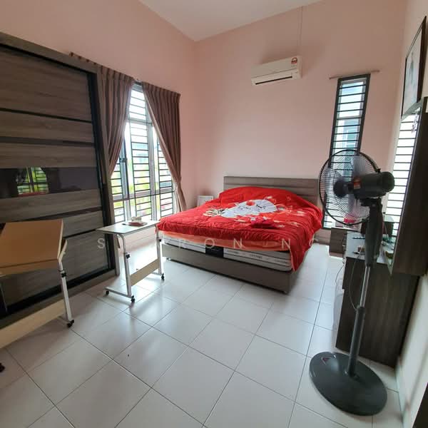 Cluster House for Sale in Johor Bahru (Johor) - Sharon Ng - Bedroom - PropertyGuru.com.my