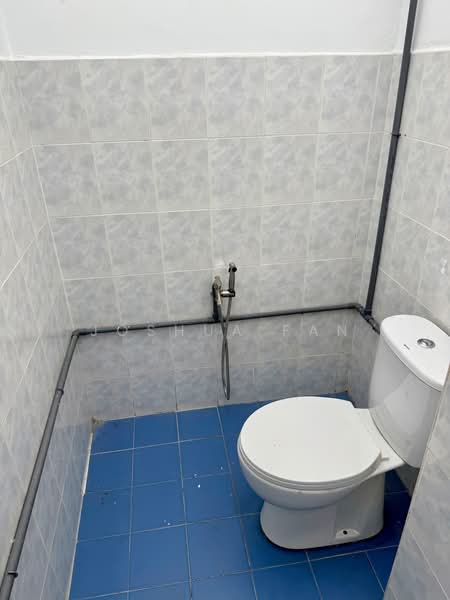 Saujana Damansara untuk Untuk Disewa - RM 1,700 /bulan, Mac 2026 - Bathroom - PropertyGuru.com.my
