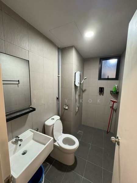 Apartment for Rent at Seruni Residence - Kelly Kok - Bathroom - PropertyGuru.com.my