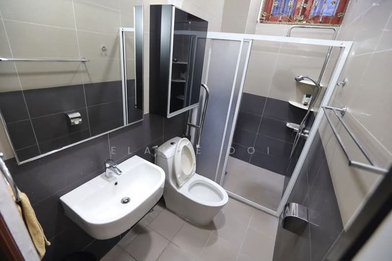 Pantai Jerejak untuk Untuk Dijual - RM 1,795,000, Mac 2026 - Bathroom - PropertyGuru.com.my