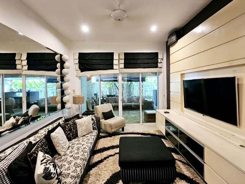 3-storey Terraced House for Sale in Duta Tropika (Batu) - Teoh Yie Hao - Living Room - PropertyGuru.com.my