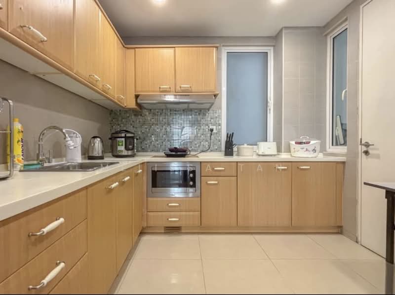 Menara Bintang Goldhill untuk Untuk Dijual - RM 1,050,000, Mac 2026 - Kitchen - PropertyGuru.com.my