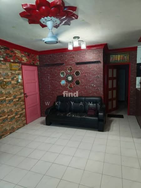 Sri Ivori Apartment untuk Untuk Disewa - RM 1,200 /bulan, Mac 2026 - Living Room - PropertyGuru.com.my