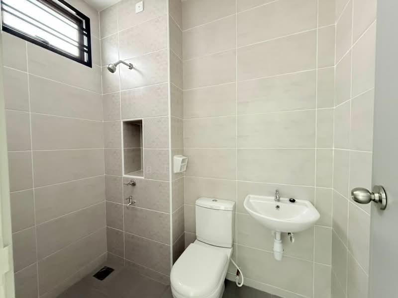 Rini Homes 7 untuk Untuk Dijual - RM 799,000, Apr 2026 - Bathroom - PropertyGuru.com.my