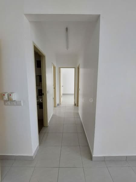 Apartment for Sale at Seri Intan Apartment - Ken Ong - Corridor - PropertyGuru.com.my