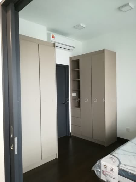 Apartment for Sale at V Residence Suites @ Sunway Velocity - Joyce Choong - Bedroom - PropertyGuru.com.my