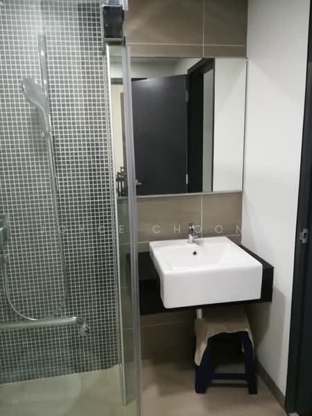 Apartment for Sale at V Residence Suites @ Sunway Velocity - Joyce Choong - Bathroom - PropertyGuru.com.my