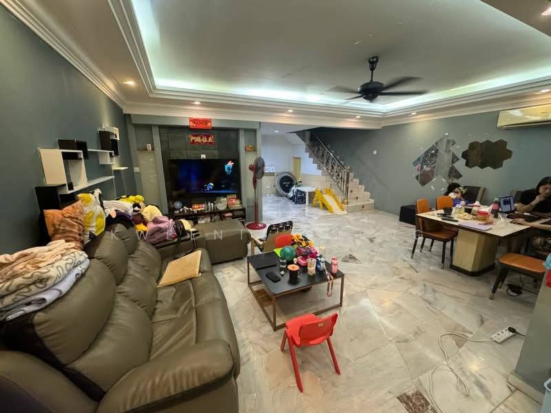 Bandar Damai Perdana untuk Untuk Dijual - RM 699,000, Mac 2026 - Living Room - PropertyGuru.com.my