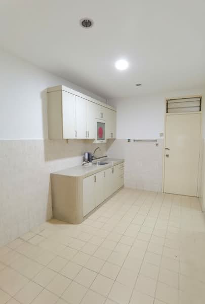 2-storey Terraced House for Sale in Taman Nusa Indah (Iskandar Puteri (Nusajaya)) - Violet Ng - Kitchen - PropertyGuru.com.my