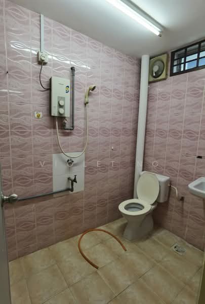 2-storey Terraced House for Sale in Taman Nusa Indah (Iskandar Puteri (Nusajaya)) - Violet Ng - Bathroom - PropertyGuru.com.my