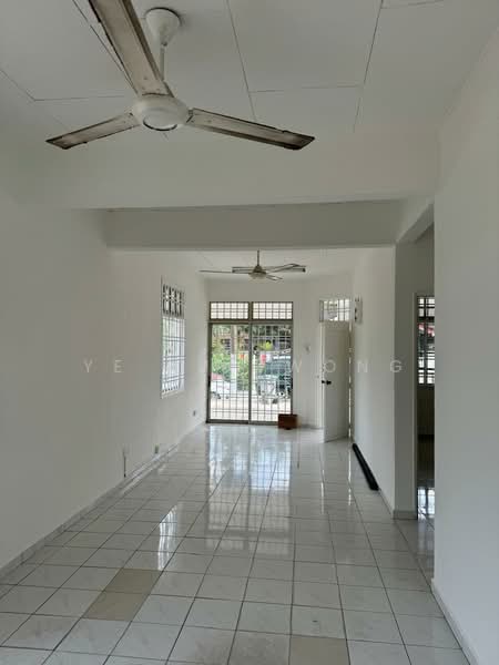 Jalan Kancil Taman scientex untuk Untuk Dijual - RM 499,000, Mac 2026 - Living Room - PropertyGuru.com.my