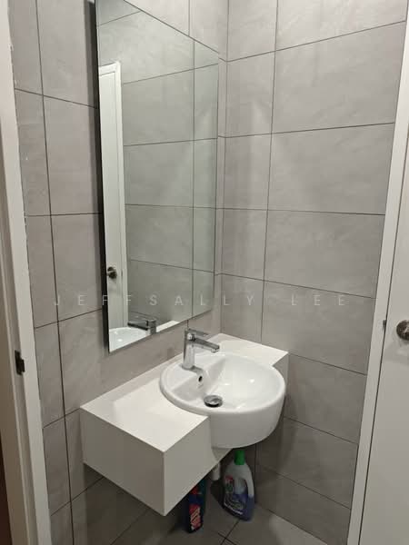 Service Residence for Rent at Dorsett Waterfront Subang - JeffSally Lee - Bathroom - PropertyGuru.com.my