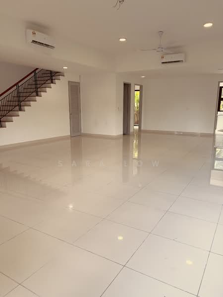 Semi-Detached House for Rent in Bandar Tropicana Aman (Telok Panglima Garang) - Sara Low - Living room - PropertyGuru.com.my