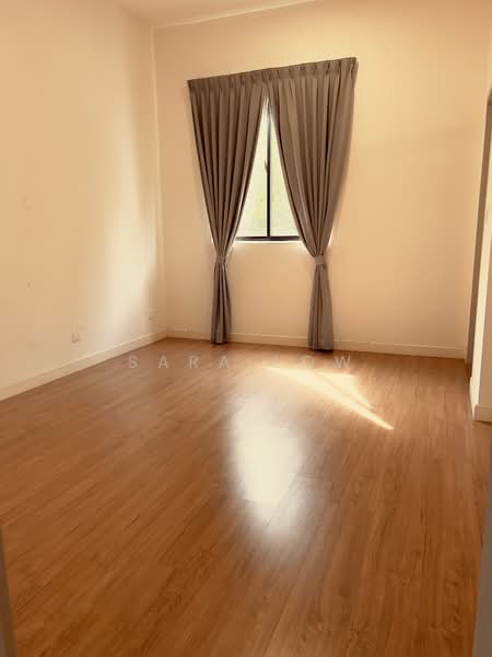 Semi-Detached House for Rent in Telok Panglima Garang (Selangor) - Sara Low - Bedroom 1 - PropertyGuru.com.my