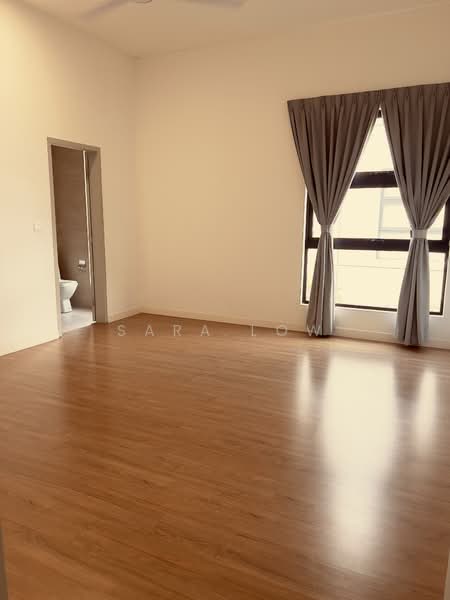 Semi-Detached House for Rent in Telok Panglima Garang (Selangor) - Sara Low - Bathroom 2 - PropertyGuru.com.my