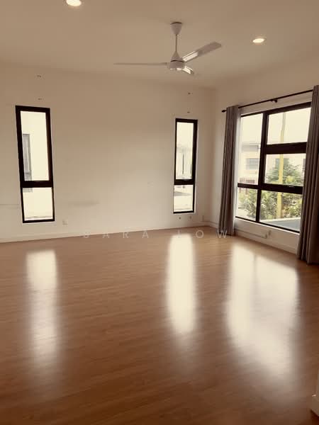 Semi-Detached House for Rent in Telok Panglima Garang (Selangor) - Sara Low - Master Bedroom  - PropertyGuru.com.my