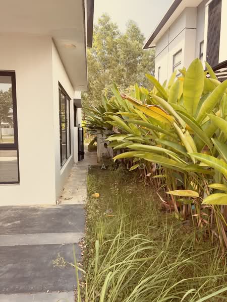 Semi-Detached House for Rent in Telok Panglima Garang (Selangor) - Sara Low - Exterior - PropertyGuru.com.my