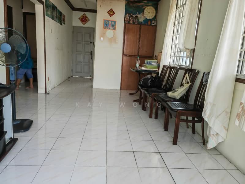Relau Indah Condominium untuk Untuk Dijual - RM 269,000, Mac 2026 - Living Room - PropertyGuru.com.my