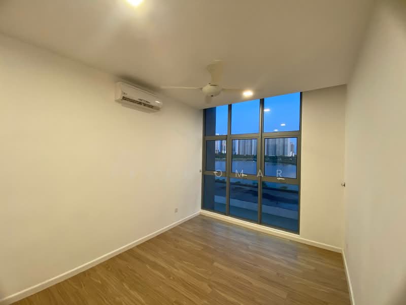 Lakefront Residence untuk Untuk Dijual - RM 550,000, Mac 2026 - View - PropertyGuru.com.my