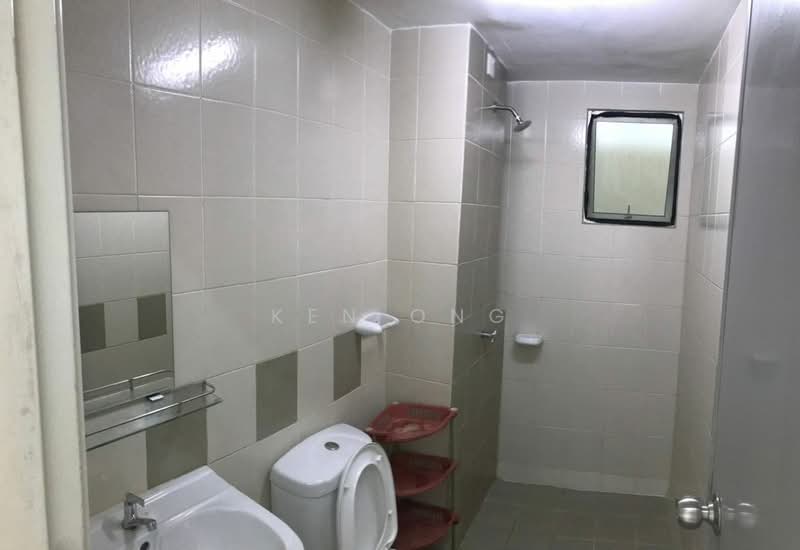 Apartment for Sale at Seri Baiduri - Ken Ong - Bathroom - PropertyGuru.com.my