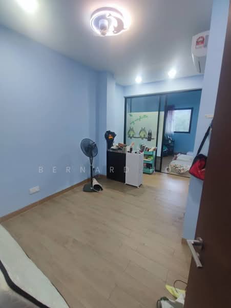 Rumah Berkembar untuk Dijual di Cyberjaya (Selangor) - Bernard Hoo - Bedroom - PropertyGuru.com.my