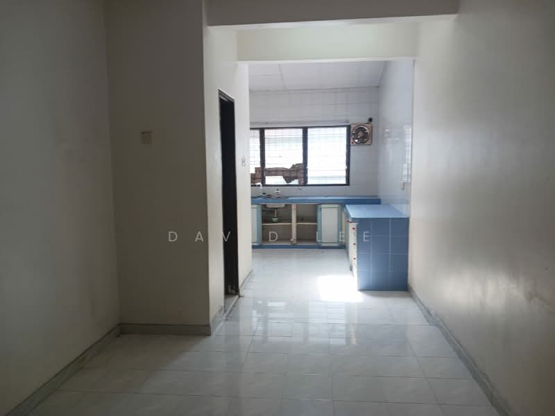 Rumah Teres 2 Tingkat untuk Disewa di Sungai Nibong (Bayan Lepas) - David Lee - Kitchen - PropertyGuru.com.my