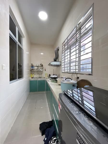 2-storey Terraced House for Sale in Setia Eco Gardens (Gelang Patah) - Sharon Ng - Kitchen - PropertyGuru.com.my
