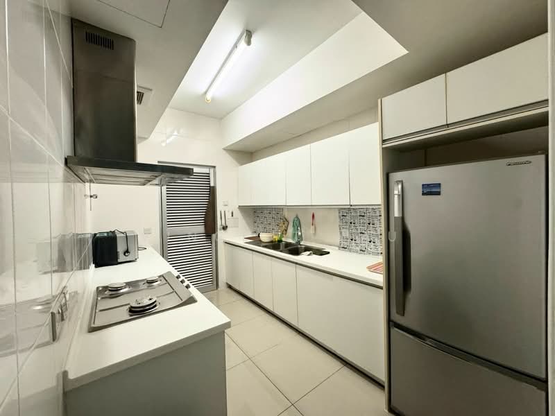 Servis Apartment untuk Dijual di Solaris Dutamas - Vincent Lau - Kitchen - PropertyGuru.com.my