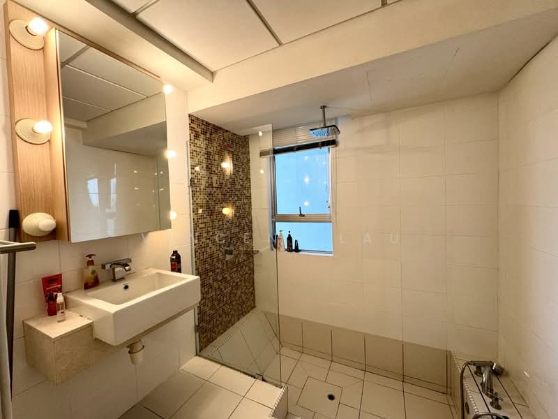 Servis Apartment untuk Dijual di Solaris Dutamas - Vincent Lau - Bathroom - PropertyGuru.com.my