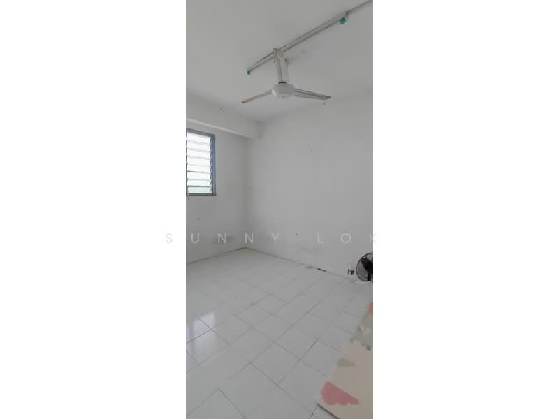 Flat for Sale at Taman Pulasan - Sunny Lok - Interior - PropertyGuru.com.my