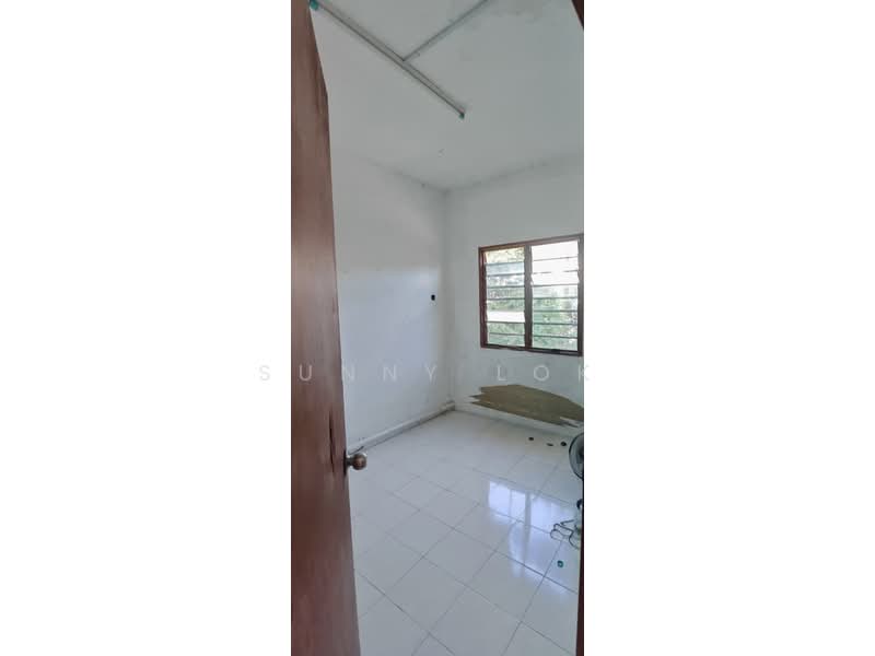 Flat for Sale at Taman Pulasan - Sunny Lok - Interior - PropertyGuru.com.my