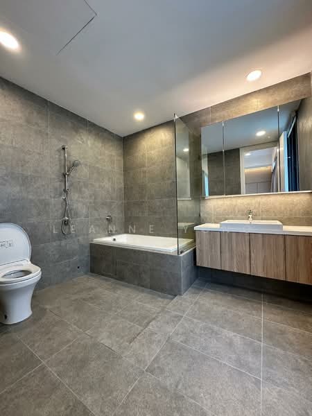 Kami untuk Untuk Disewa - RM 6,000 /bulan, Mac 2026 - Bathroom - PropertyGuru.com.my