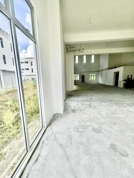 Semi-D Factory for Sale in Pelabuhan Tanjung Pelepas (Gelang Patah) - Max Loh - Interior - PropertyGuru.com.my