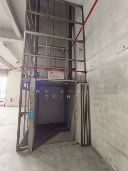 Warehouse for Rent in Kawasan Perindustrian Balakong (Balakong) - Ng Moon Tsing - Interior - PropertyGuru.com.my