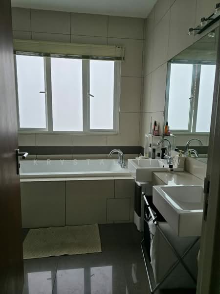 Semi-Detached House for Rent in Taman Segambut (Jalan Kuching) - Krystal Tiew - Bathroom - PropertyGuru.com.my