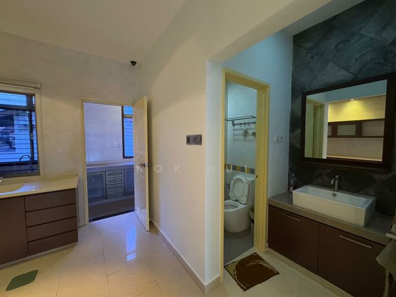 2-storey Terraced House for Sale in Taman Impian Emas (Skudai) - Kok Hui - Bathroom - PropertyGuru.com.my