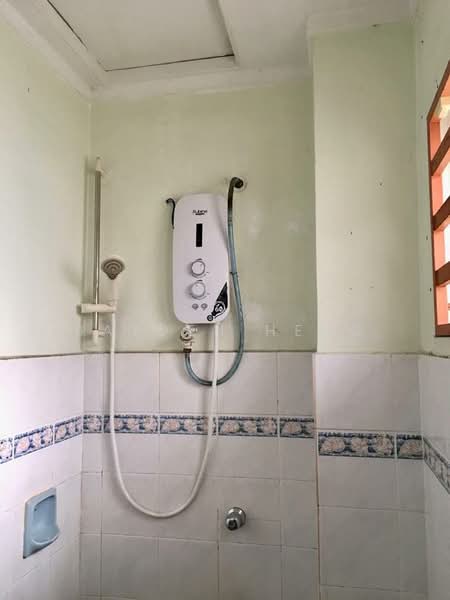 2-storey Terraced House for Sale in Putra Heights (Subang Jaya) - Jayden Heng - Bathroom - PropertyGuru.com.my