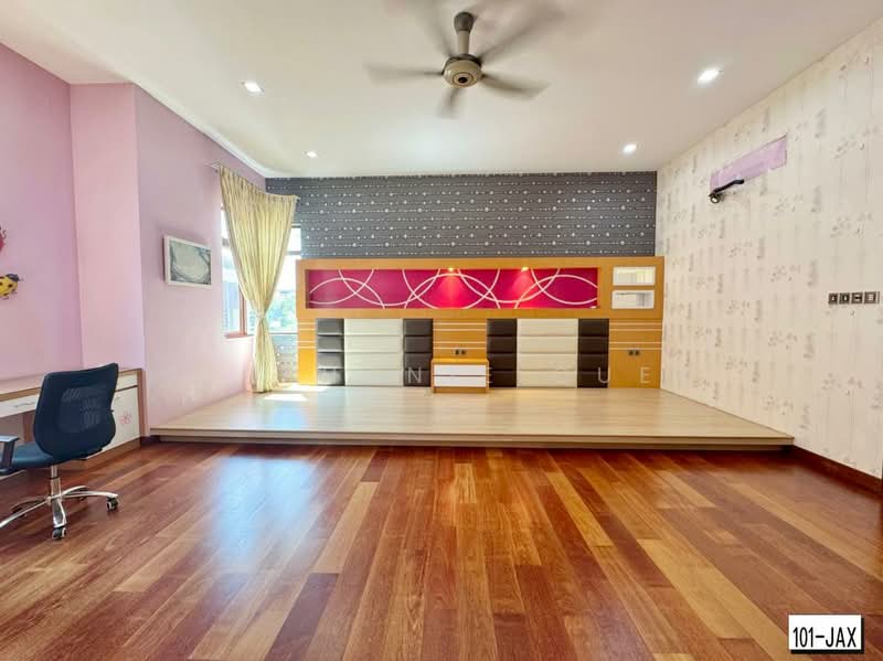 Bungalow for Rent in Setia Alam (Selangor) - Stephanie Quek - Bedroom - PropertyGuru.com.my