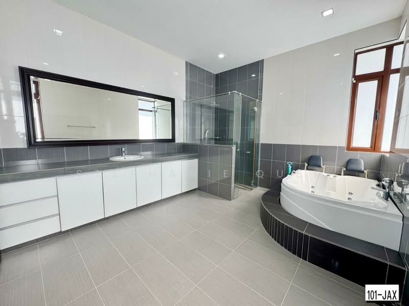 Bungalow for Rent in Setia Alam (Selangor) - Stephanie Quek - Bathroom - PropertyGuru.com.my