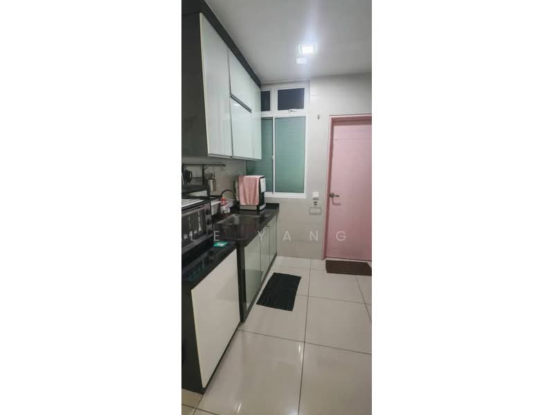 Apartment for Sale at Perling Heights Apartments - Le Yang - Kitchen - PropertyGuru.com.my