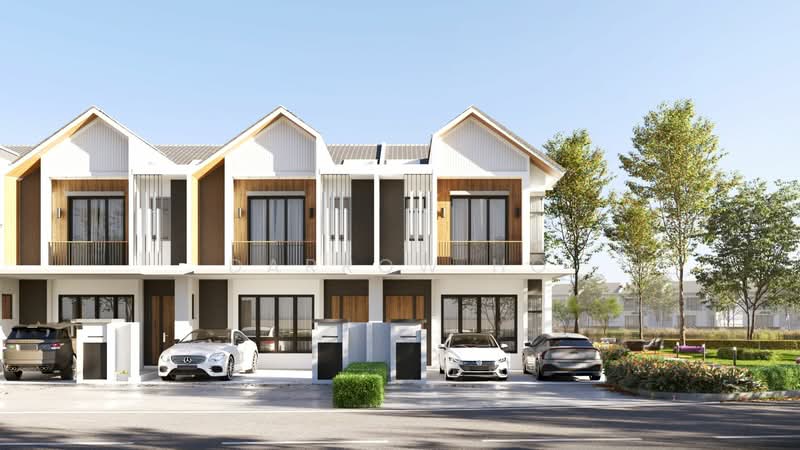 2-storey Terraced House for Sale in Taman Dato Onn (Johor Bahru) - Darrow Ho - Exterior - PropertyGuru.com.my