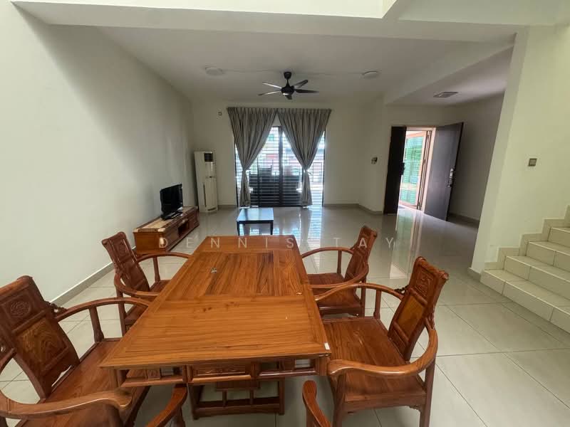 Bayu Puteri Double Storey ( jalan bayu puteri 3/1 ) untuk Untuk Disewa - RM 3,500 /bulan, Mac 2026 - Living Room - PropertyGuru.com.my