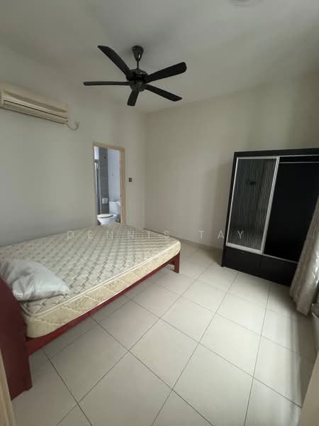 Bayu Puteri Double Storey ( jalan bayu puteri 3/1 ) untuk Untuk Disewa - RM 3,500 /bulan, Mac 2026 - Bedroom - PropertyGuru.com.my