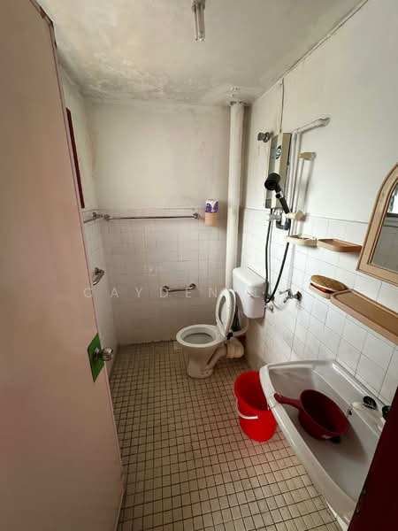 Sri Subang 2-Storey Terraced House untuk Untuk Dijual - RM 585,000, Mac 2026 - Bathroom - PropertyGuru.com.my