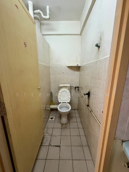 Apartment for Sale at Sri Wangsa 2 - Stephanie Lim - Bathroom - PropertyGuru.com.my