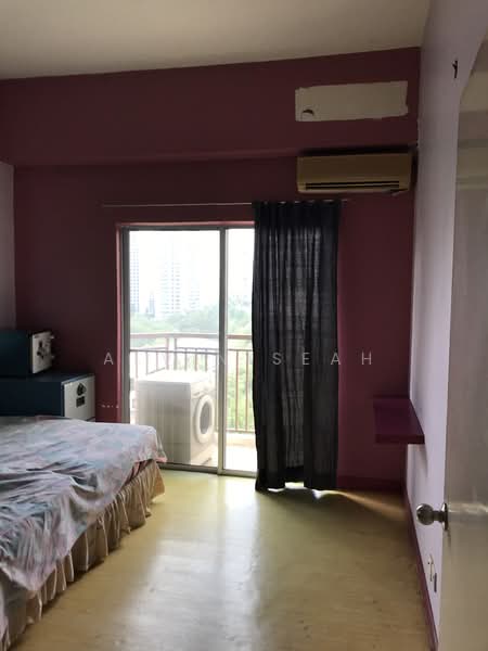 Service Residence for Sale at Mayfair - Alvin Seah - Bedroom - PropertyGuru.com.my