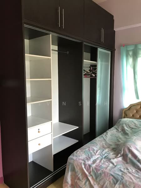 Service Residence for Sale at Mayfair - Alvin Seah - Bedroom - PropertyGuru.com.my